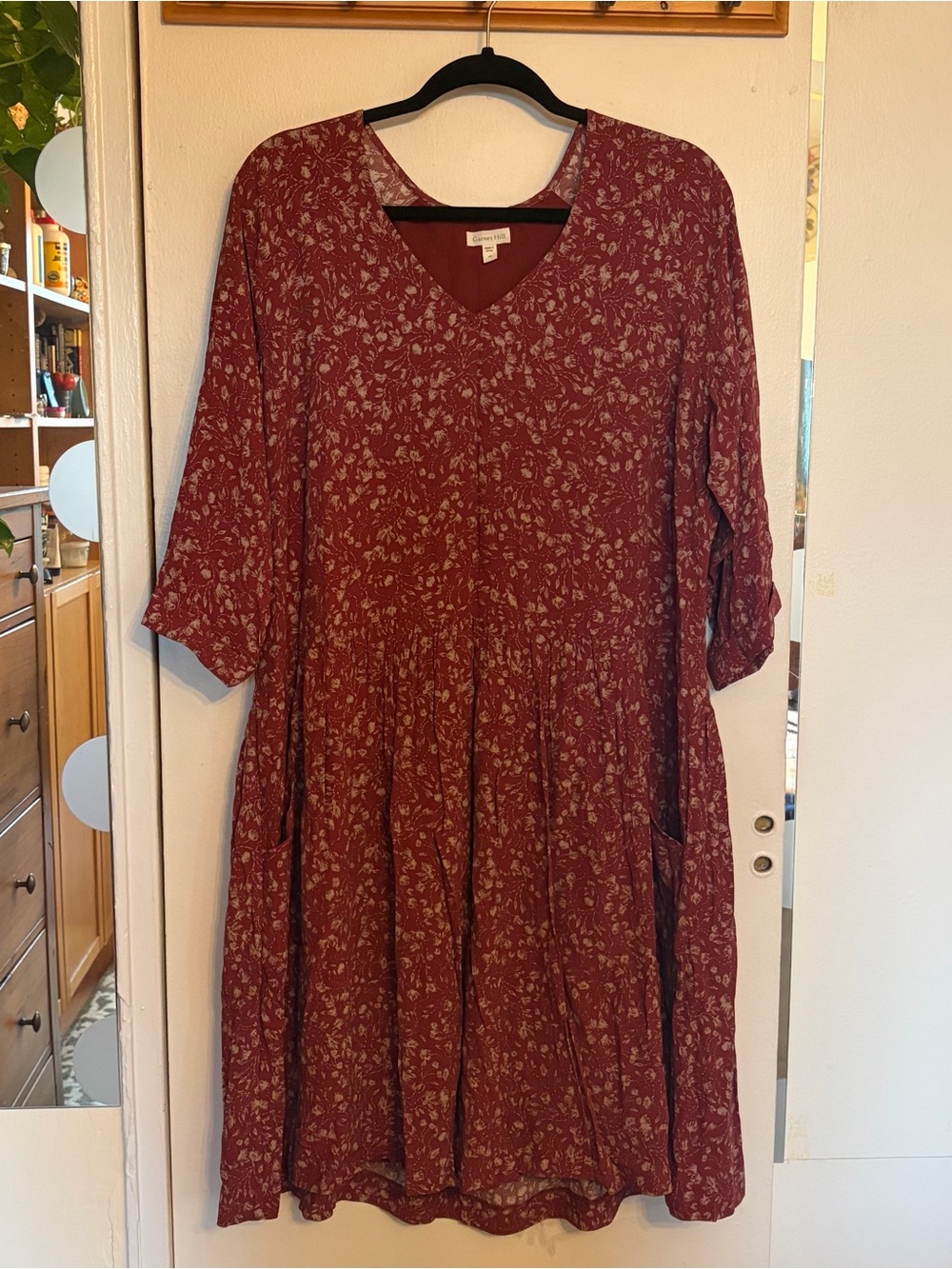 Garnet Hill Burgundy Floral V‑Neck Midi Dress